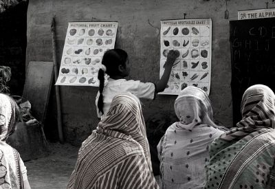 ALIG I Adult Literacy Centre in Community